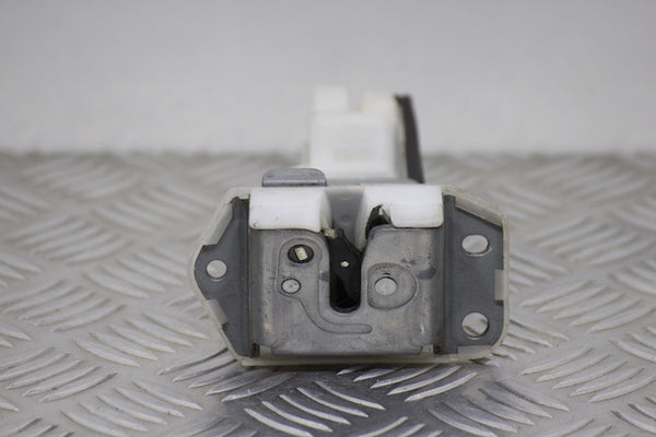 Opel Agila Tailgate Boot Lock Switch (2009) - 1