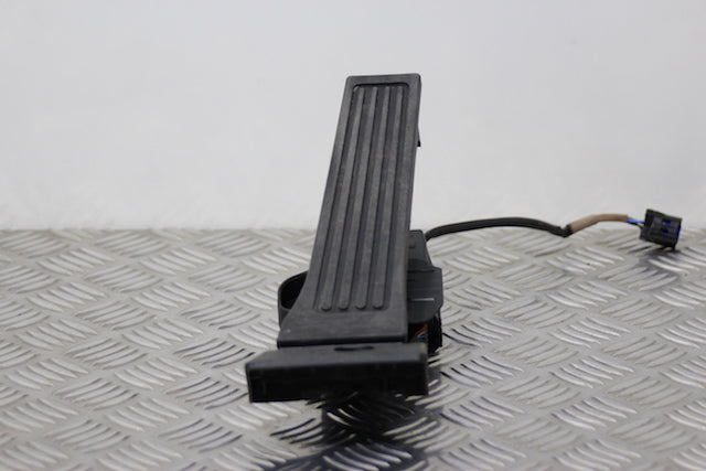 Kia Sportage Accelerator Throttle Pedal 