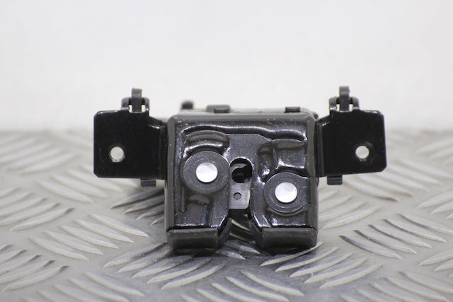 Toyota Yaris Tailgate Boot Lock 