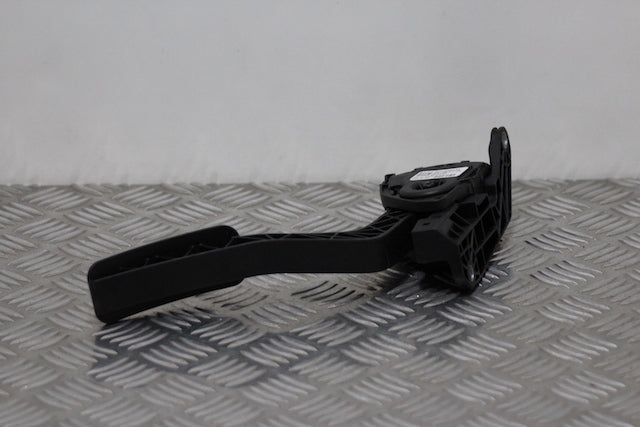 Ford Fiesta Accelerator Throttle Pedal 