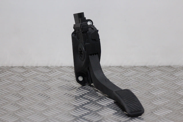 Ford Fiesta Accelerator Throttle Pedal 