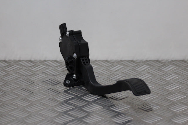 Mazda Mazda2 Accelerator Throttle Pedal 