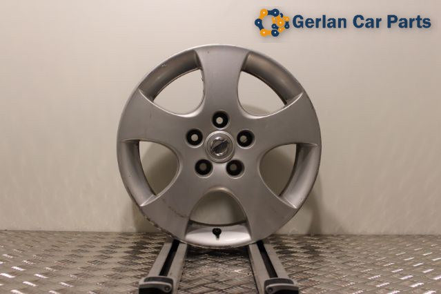 Nissan Primera Wheel 