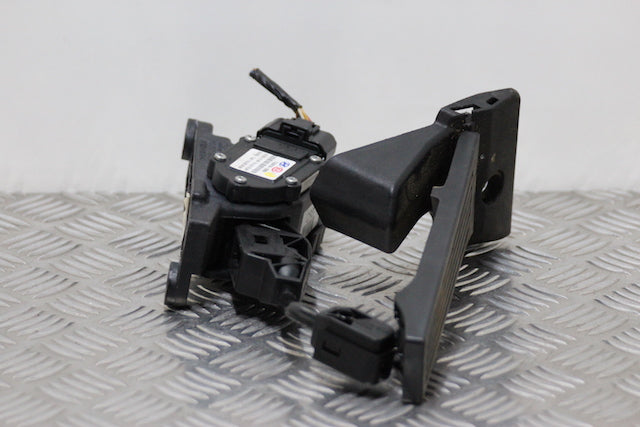 Hyundai iX35 Accelerator Throttle Pedal 