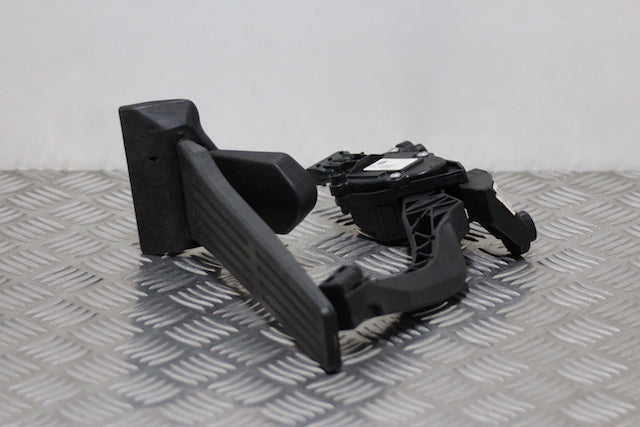 Hyundai i30 Accelerator Throttle Pedal (2012)