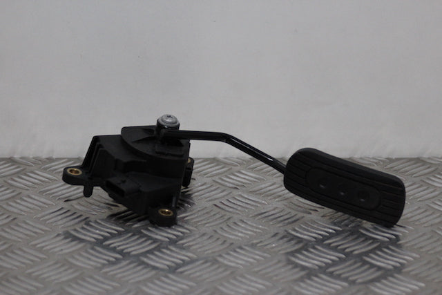 Nissan Note Accelerator Throttle Pedal (2010)