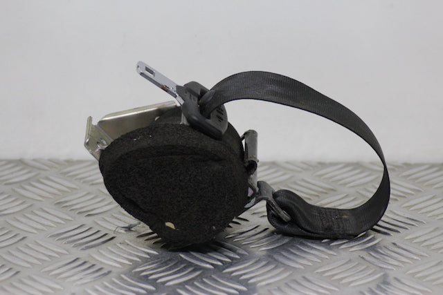 Ford Focus Seat Belt Rear Drivers Side 