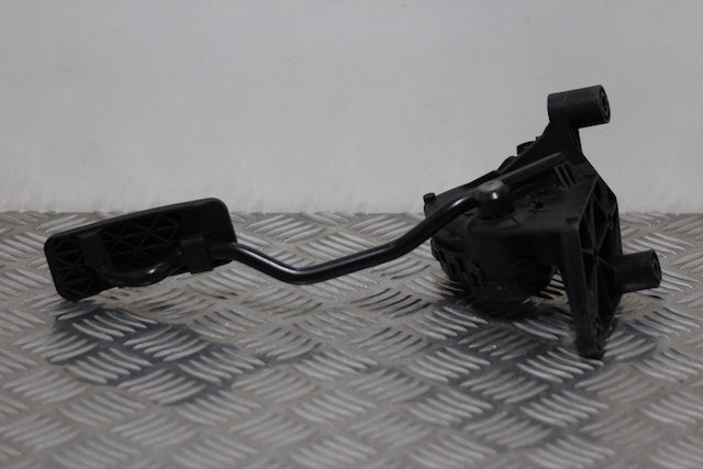 Opel Corsa Accelerator Throttle Pedal 
