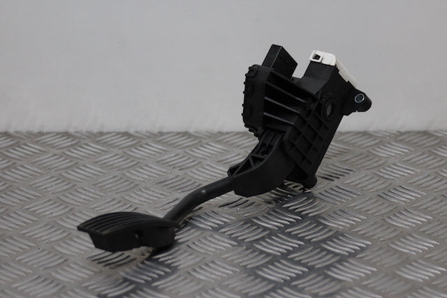 Opel Corsa Accelerator Throttle Pedal 