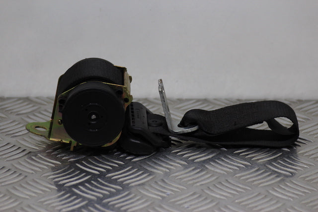Ford Fiesta Seat Belt Rear Drivers Side 