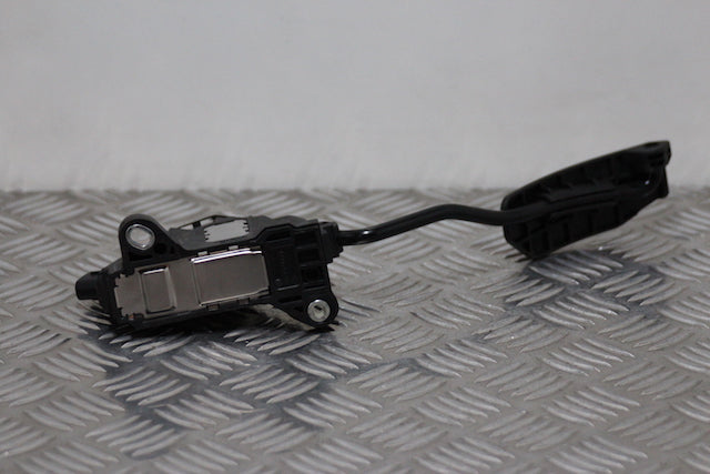 Toyota Avensis Accelerator Throttle Pedal 