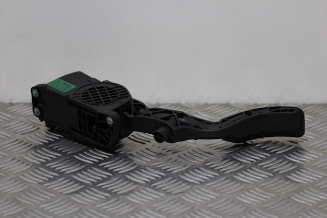 Volkswagen Polo Accelerator Throttle Pedal 