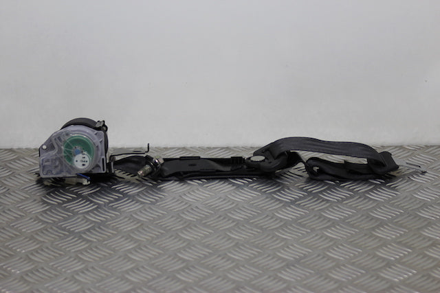 Honda Jazz Seat Belt Rear Drivers Side 