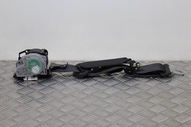 Honda Jazz Seat Belt Rear Drivers Side (2010)