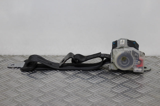 Kia Ceed Seat Belt Rear Centre 