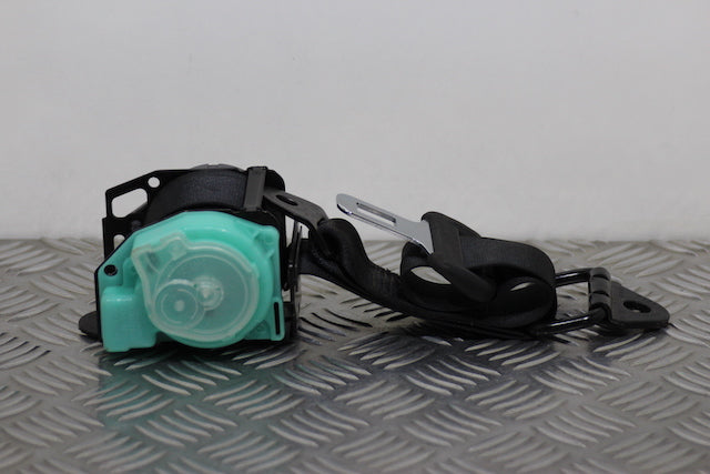 Nissan Note Seat Belt Rear Centre 