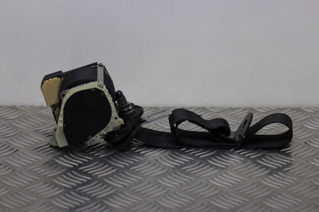 Opel Astra Seat Belt Rear Drivers Side 