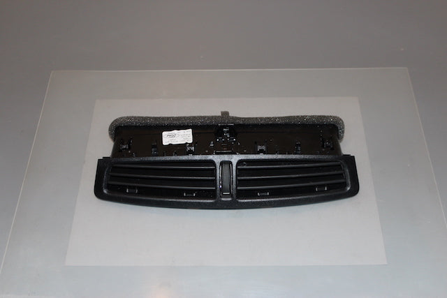Ford Kuga Dashboard Airvent Center 