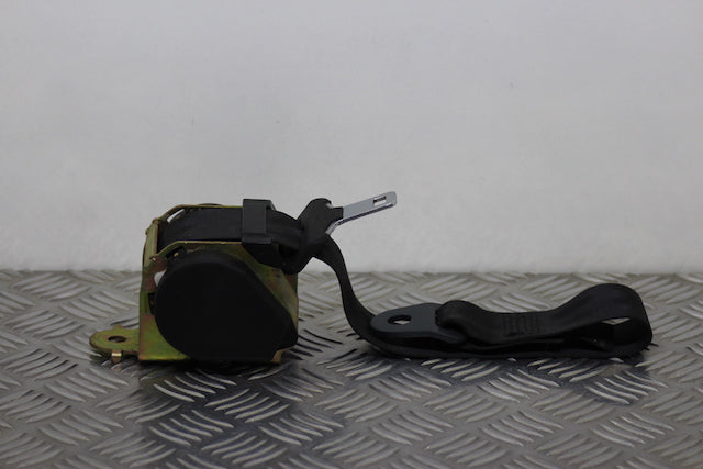 Peugeot 307 Seat Belt Rear Drivers Side 