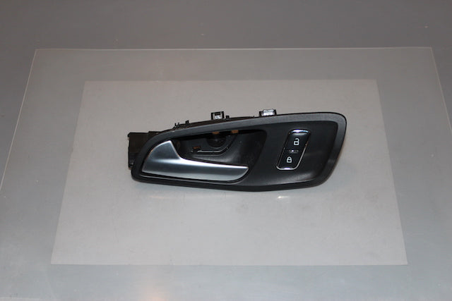 Ford Kuga Door Handle Inner Front Passengers Side 