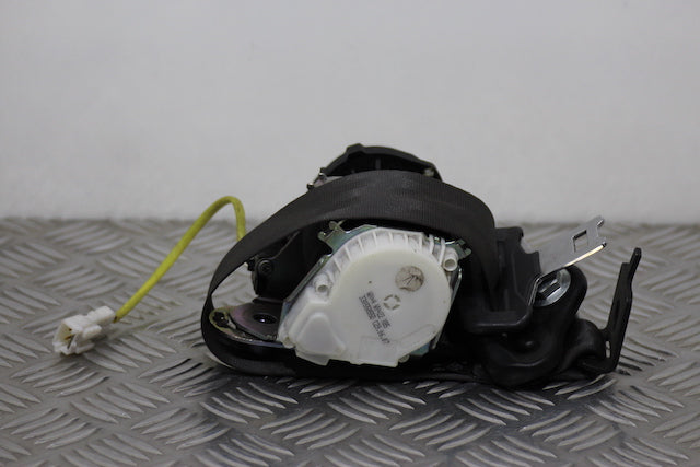 Renault Clio Seat Belt Rear Passengers Side (2007)