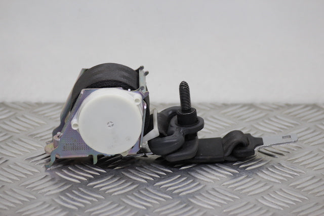 Renault Clio Seat Belt Rear Centre 