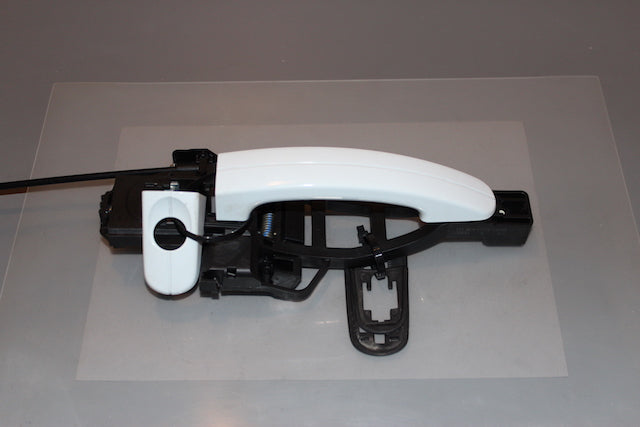 Ford Kuga Door Handle Outer Front Drivers Side 
