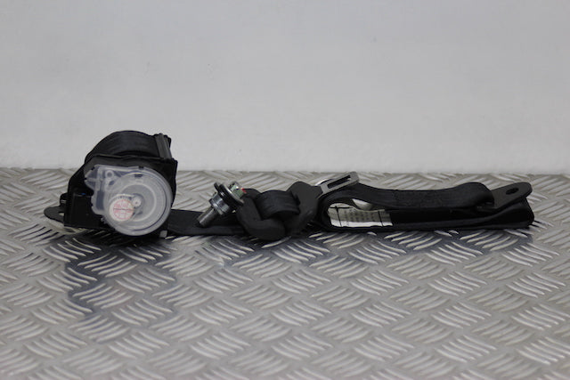 Suzuki Alto Seat Belt Rear Drivers Side (2010)