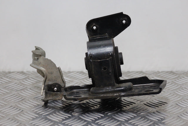 Toyota Rav4 Gearbox Mounting 