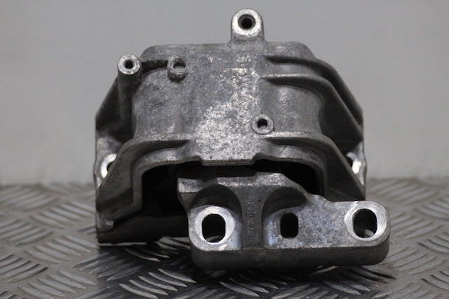 Seat Leon Engine Mounting Drivers Side (2010)