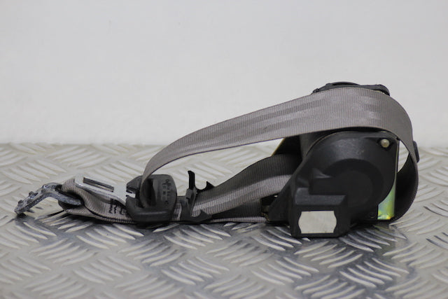 Seat Leon Seat Belt Rear Passengers Side 