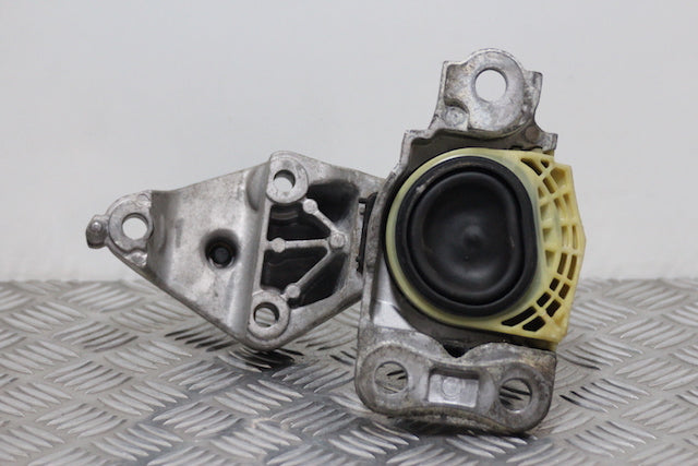 Renault Megane Engine Mounting Drivers Side 