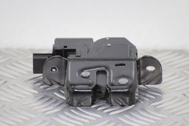 Renault Captur Tailgate Boot Lock (2014)