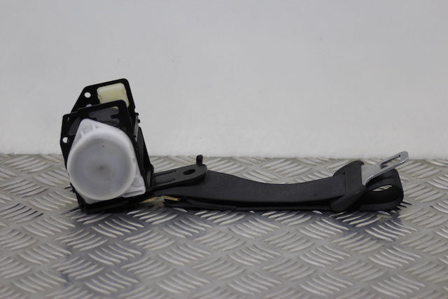Toyota Corolla Seat Belt Rear Passengers Side 