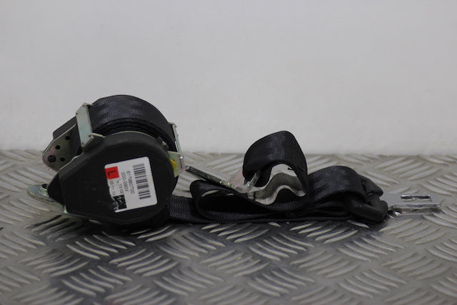 Volkswagen Golf Seat Belt Rear Passengers Side 