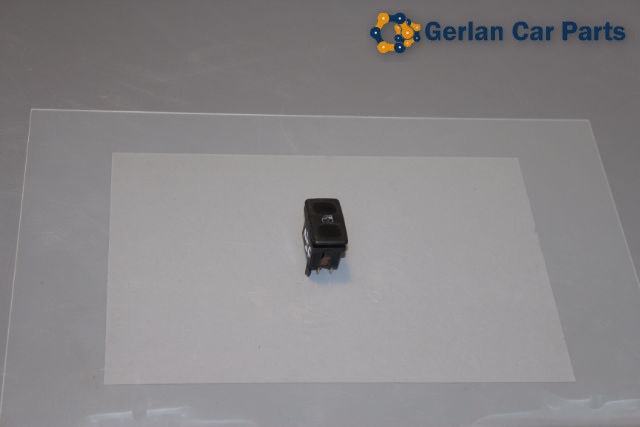 Volkswagen Polo Window Switch Front Passengers Side 