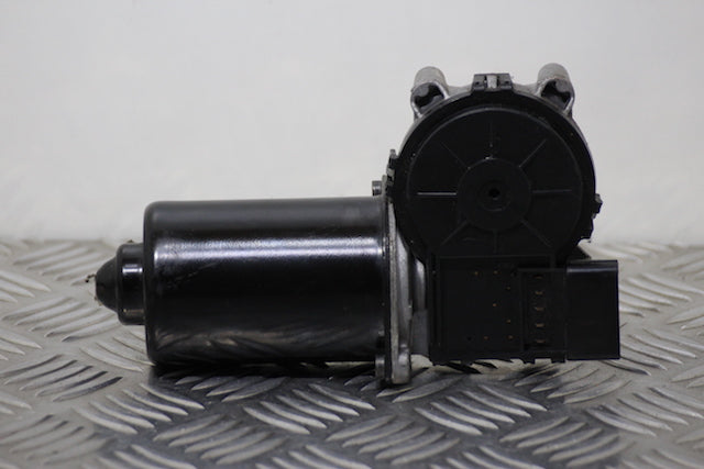 Kia Ceed Wiper Motor Front 