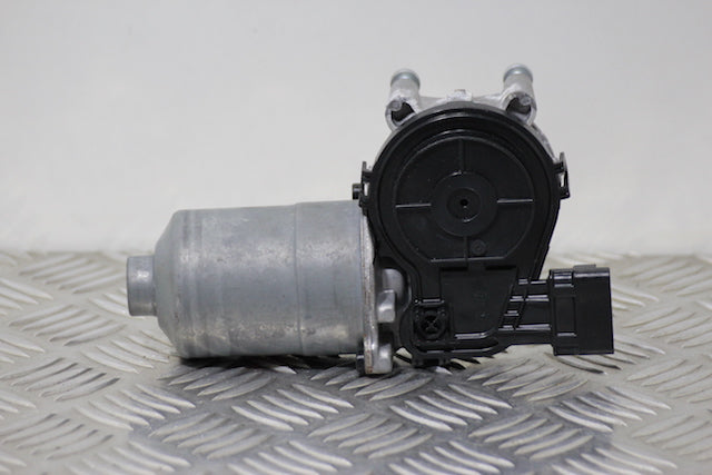 Kia Sportage Wiper Motor Front (2016) genuine OEM used part - CarBreakers.ie