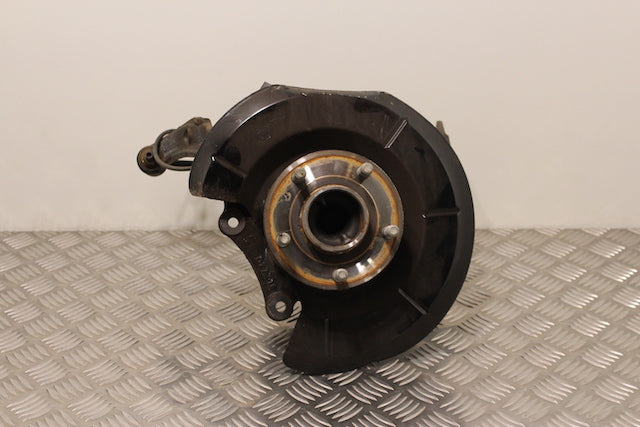 Ford Kuga Stub Axle complete with Hub and Brake Plate Passengers Side 