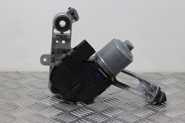 Ford Focus Wiper Motor Front Drivers Side (2011) genuine OEM used part - CarBreakers.ie