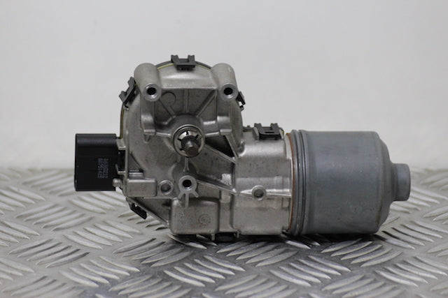 Ford Focus Wiper Motor Front (2006) genuine OEM used part - CarBreakers.ie
