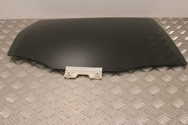 Ford Kuga Door Window Glass Rear Drivers Side 