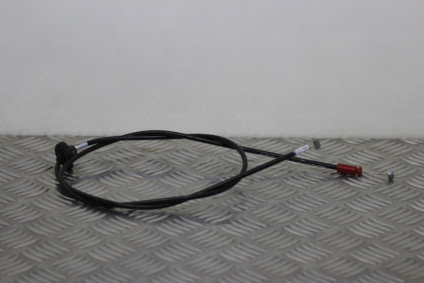 Volvo V40 Bonnet Cable (2014) - 1