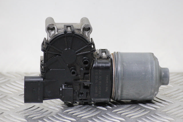 Opel Astra Wiper Motor Front (2010) genuine OEM used part - CarBreakers.ie