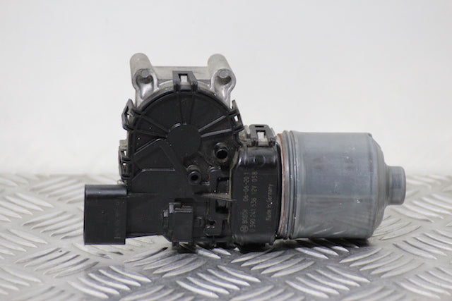 Opel Astra Wiper Motor Front (2007) genuine OEM used part - CarBreakers.ie