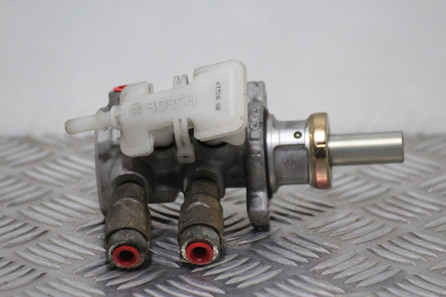 Ford Focus Brake Master Cylinder 