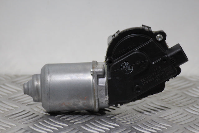 Suzuki SX4 Wiper Motor Front (2009) genuine OEM used part - CarBreakers.ie
