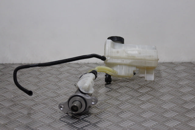 Opel Meriva Brake Master Cylinder 