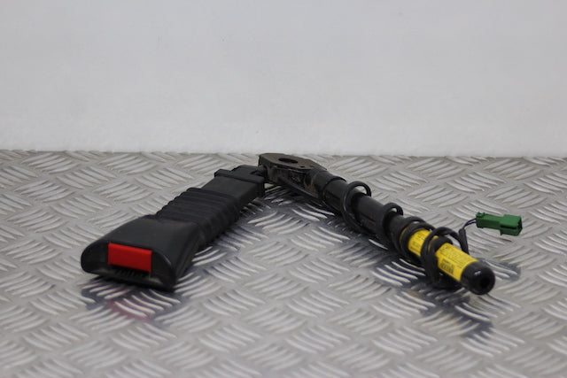 Opel Astra Seat Belt Buckle Lock Front Drivers Side 