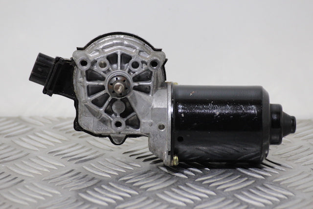 Toyota Yaris Wiper Motor Front (2002) genuine OEM used part - CarBreakers.ie